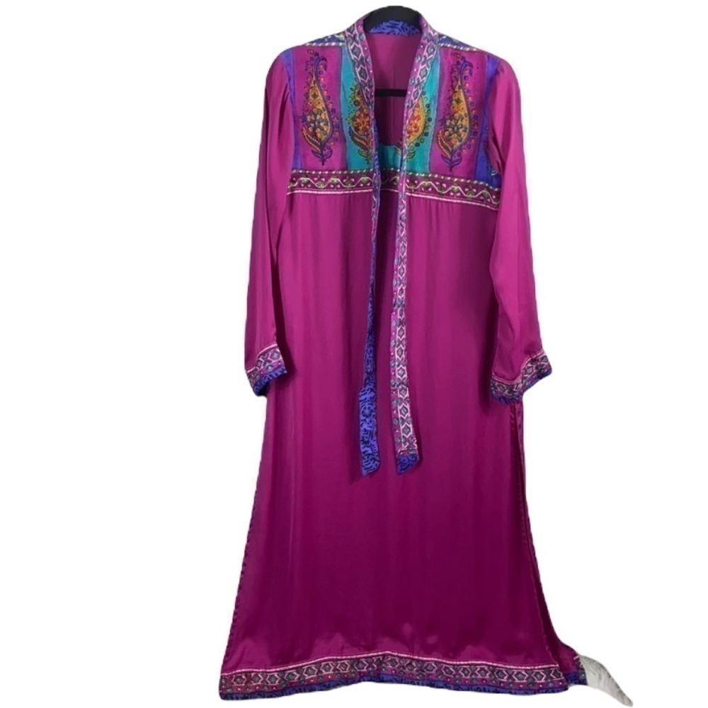 Women’s Magenta Embroidered Salwar